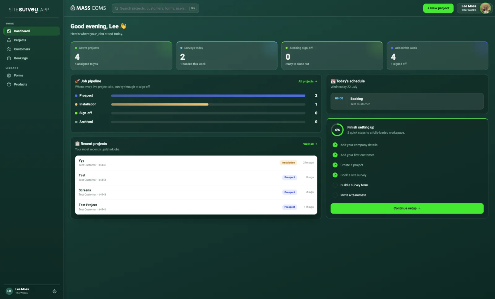 SiteSurvey site survey app dashboard with projects and field reports